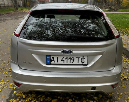 Серый Форд Фокус, объемом двигателя 1.39 л и пробегом 228 тыс. км за 3999 $, фото 14 на Automoto.ua