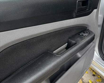 Серый Форд Фокус, объемом двигателя 1.39 л и пробегом 228 тыс. км за 3999 $, фото 24 на Automoto.ua