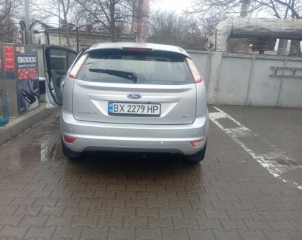 Сірий Форд Фокус, об'ємом двигуна 1.6 л та пробігом 332 тис. км за 6032 $, фото 7 на Automoto.ua