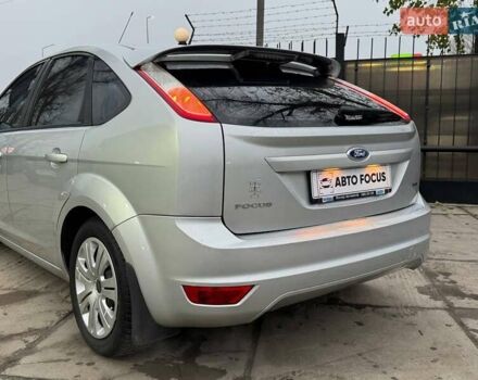 Сірий Форд Фокус, об'ємом двигуна 2 л та пробігом 193 тис. км за 5890 $, фото 7 на Automoto.ua