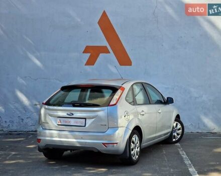 Серый Форд Фокус, объемом двигателя 1.6 л и пробегом 115 тыс. км за 6990 $, фото 27 на Automoto.ua