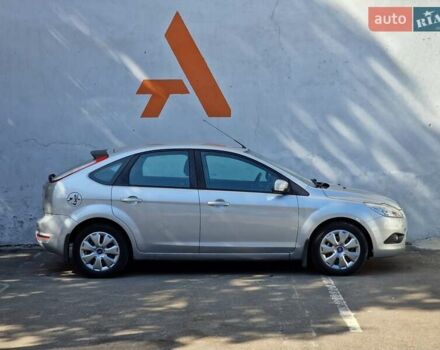 Серый Форд Фокус, объемом двигателя 1.6 л и пробегом 115 тыс. км за 6990 $, фото 18 на Automoto.ua