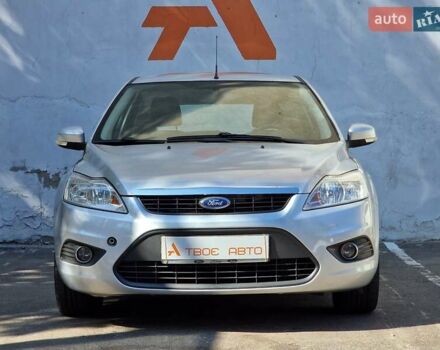Серый Форд Фокус, объемом двигателя 1.6 л и пробегом 115 тыс. км за 6990 $, фото 4 на Automoto.ua