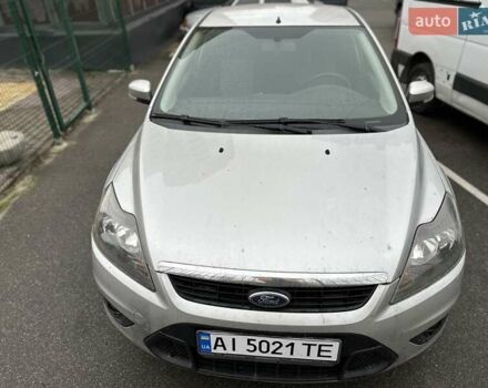 Серый Форд Фокус, объемом двигателя 1.6 л и пробегом 211 тыс. км за 5000 $, фото 2 на Automoto.ua