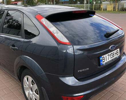 Серый Форд Фокус, объемом двигателя 1.6 л и пробегом 198 тыс. км за 6500 $, фото 3 на Automoto.ua