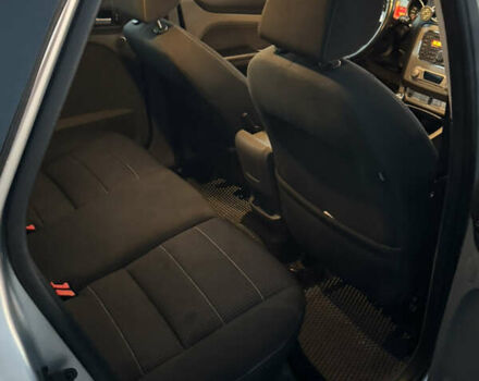 Серый Форд Фокус, объемом двигателя 1.8 л и пробегом 220 тыс. км за 4800 $, фото 26 на Automoto.ua