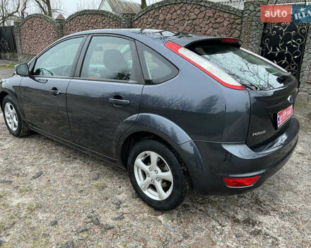 Сірий Форд Фокус, об'ємом двигуна 1.6 л та пробігом 150 тис. км за 5800 $, фото 3 на Automoto.ua