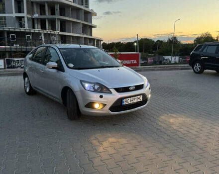 Серый Форд Фокус, объемом двигателя 1.8 л и пробегом 220 тыс. км за 4800 $, фото 7 на Automoto.ua