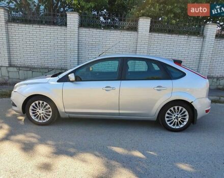 Серый Форд Фокус, объемом двигателя 1.6 л и пробегом 236 тыс. км за 6000 $, фото 7 на Automoto.ua