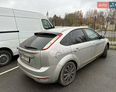 Серый Форд Фокус, объемом двигателя 1.6 л и пробегом 211 тыс. км за 5000 $, фото 1 на Automoto.ua