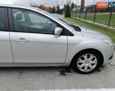 Сірий Форд Фокус, об'ємом двигуна 1.6 л та пробігом 161 тис. км за 5000 $, фото 11 на Automoto.ua
