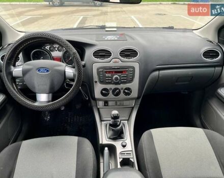 Сірий Форд Фокус, об'ємом двигуна 1.6 л та пробігом 138 тис. км за 5150 $, фото 25 на Automoto.ua