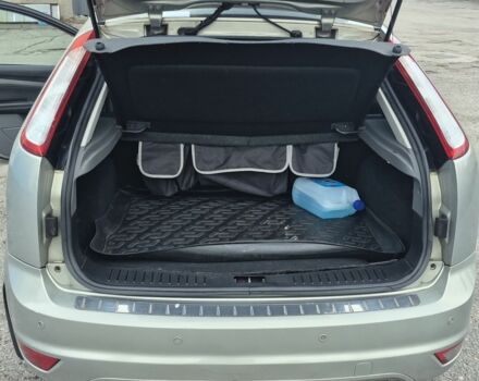 Серый Форд Фокус, объемом двигателя 2 л и пробегом 185 тыс. км за 7400 $, фото 11 на Automoto.ua