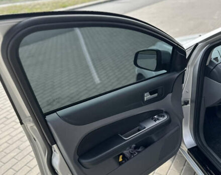 Серый Форд Фокус, объемом двигателя 1.6 л и пробегом 300 тыс. км за 6500 $, фото 20 на Automoto.ua