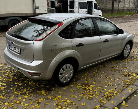 Серый Форд Фокус, объемом двигателя 1.39 л и пробегом 228 тыс. км за 3999 $, фото 12 на Automoto.ua