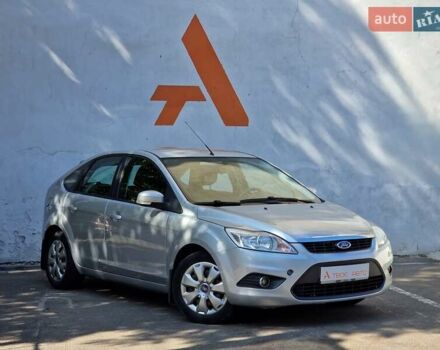 Серый Форд Фокус, объемом двигателя 1.6 л и пробегом 115 тыс. км за 6990 $, фото 13 на Automoto.ua