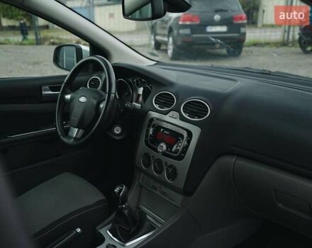 Форд Фокус 2010 в Харькове на Automoto.ua Серый Форд Фокус, объемом двигателя 1.6 л и пробегом 136 тыс. км за 6900 $, фото 12 на Automoto.ua
