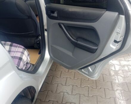 Сірий Форд Фокус, об'ємом двигуна 1.6 л та пробігом 332 тис. км за 6032 $, фото 17 на Automoto.ua