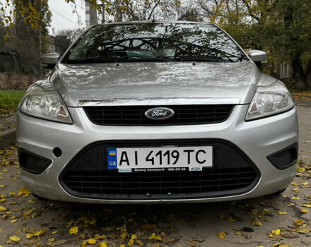 Серый Форд Фокус, объемом двигателя 1.39 л и пробегом 228 тыс. км за 3999 $, фото 4 на Automoto.ua
