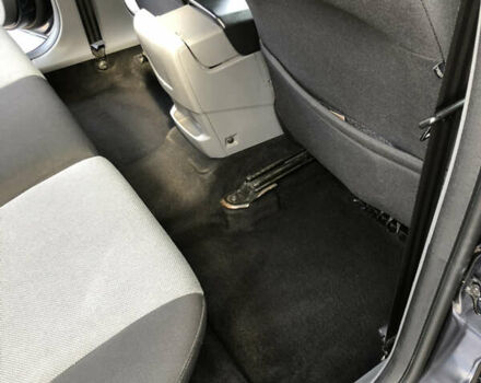 Серый Форд Фокус, объемом двигателя 1.6 л и пробегом 198 тыс. км за 6500 $, фото 25 на Automoto.ua