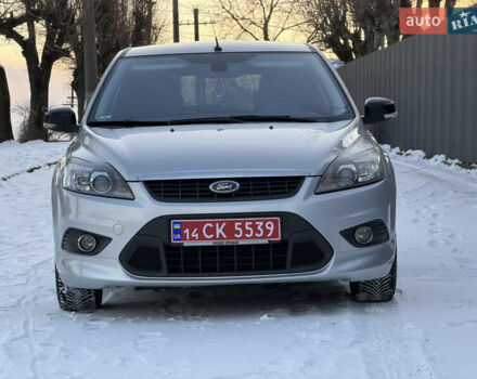 Сірий Форд Фокус, об'ємом двигуна 1.8 л та пробігом 150 тис. км за 6300 $, фото 1 на Automoto.ua