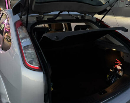 Серый Форд Фокус, объемом двигателя 1.8 л и пробегом 220 тыс. км за 4800 $, фото 30 на Automoto.ua