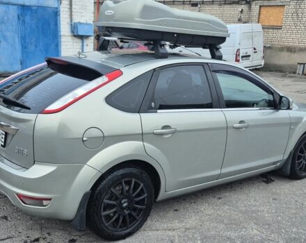 Серый Форд Фокус, объемом двигателя 2 л и пробегом 185 тыс. км за 7400 $, фото 1 на Automoto.ua