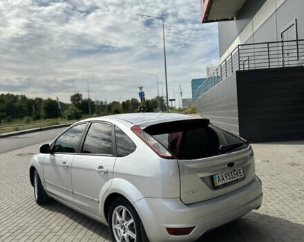 Серый Форд Фокус, объемом двигателя 1.6 л и пробегом 300 тыс. км за 6500 $, фото 5 на Automoto.ua