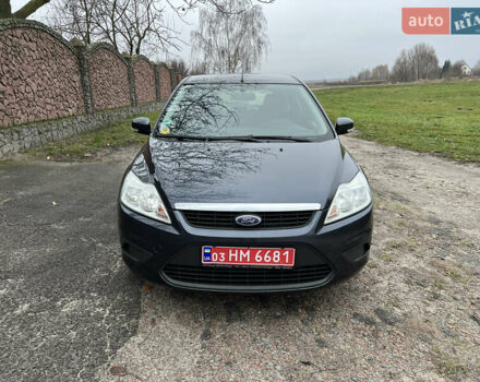 Сірий Форд Фокус, об'ємом двигуна 1.6 л та пробігом 150 тис. км за 5800 $, фото 1 на Automoto.ua
