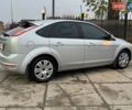 Сірий Форд Фокус, об'ємом двигуна 2 л та пробігом 193 тис. км за 5890 $, фото 4 на Automoto.ua
