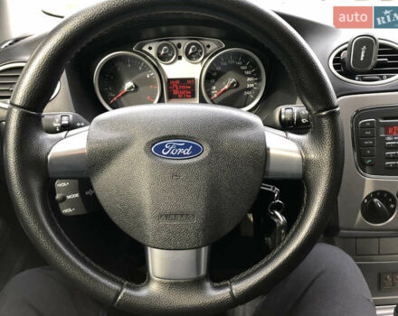 Серый Форд Фокус, объемом двигателя 1.6 л и пробегом 198 тыс. км за 6500 $, фото 12 на Automoto.ua