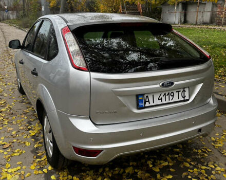Серый Форд Фокус, объемом двигателя 1.39 л и пробегом 228 тыс. км за 3999 $, фото 16 на Automoto.ua