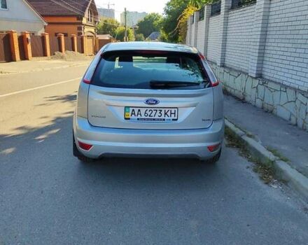 Серый Форд Фокус, объемом двигателя 1.6 л и пробегом 236 тыс. км за 6000 $, фото 6 на Automoto.ua