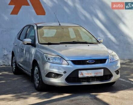 Серый Форд Фокус, объемом двигателя 1.6 л и пробегом 115 тыс. км за 6990 $, фото 6 на Automoto.ua