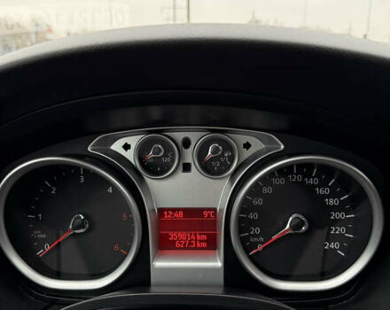 Сірий Форд Фокус, об'ємом двигуна 1.56 л та пробігом 359 тис. км за 4500 $, фото 17 на Automoto.ua