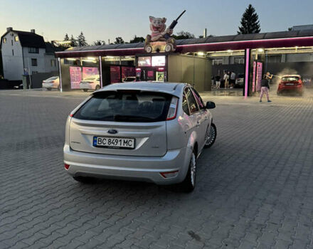 Серый Форд Фокус, объемом двигателя 1.8 л и пробегом 215 тыс. км за 5500 $, фото 3 на Automoto.ua
