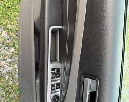 Сірий Форд Фокус, об'ємом двигуна 2 л та пробігом 183 тис. км за 7890 $, фото 16 на Automoto.ua