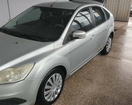 Сірий Форд Фокус, об'ємом двигуна 1.8 л та пробігом 388 тис. км за 5700 $, фото 9 на Automoto.ua