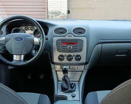 Серый Форд Фокус, объемом двигателя 1.6 л и пробегом 198 тыс. км за 7100 $, фото 14 на Automoto.ua