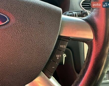 Серый Форд Фокус, объемом двигателя 2 л и пробегом 267 тыс. км за 5990 $, фото 18 на Automoto.ua