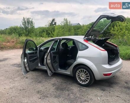 Сірий Форд Фокус, об'ємом двигуна 1.6 л та пробігом 127 тис. км за 5999 $, фото 11 на Automoto.ua