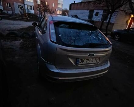 Серый Форд Фокус, объемом двигателя 1.6 л и пробегом 1 тыс. км за 3800 $, фото 2 на Automoto.ua