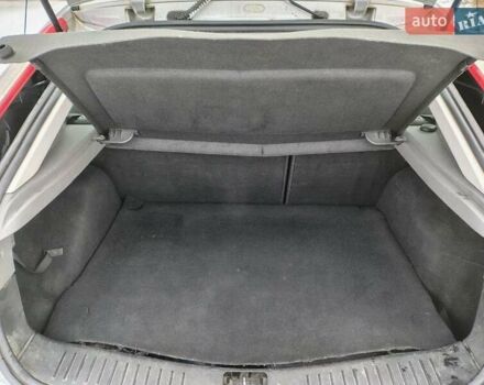 Серый Форд Фокус, объемом двигателя 1.6 л и пробегом 365 тыс. км за 5700 $, фото 28 на Automoto.ua