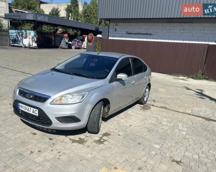 Серый Форд Фокус, объемом двигателя 1.4 л и пробегом 251 тыс. км за 4999 $, фото 1 на Automoto.ua