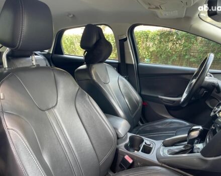 Серый Форд Фокус, объемом двигателя 2 л и пробегом 159 тыс. км за 8480 $, фото 26 на Automoto.ua