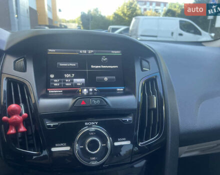 Серый Форд Фокус, объемом двигателя 0 л и пробегом 118 тыс. км за 5500 $, фото 17 на Automoto.ua