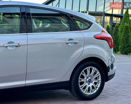 Сірий Форд Фокус, об'ємом двигуна 1.6 л та пробігом 235 тис. км за 7450 $, фото 8 на Automoto.ua