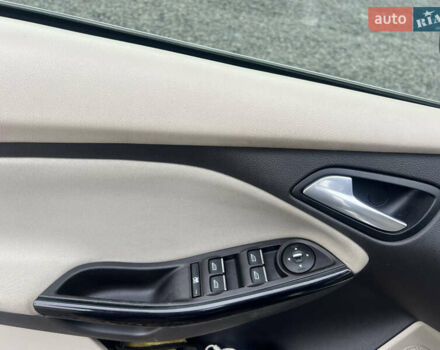 Серый Форд Фокус, объемом двигателя 0 л и пробегом 120 тыс. км за 6200 $, фото 12 на Automoto.ua