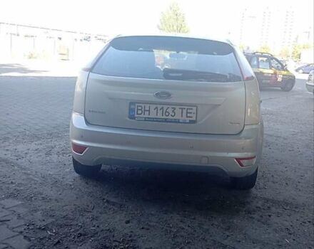 Серый Форд Фокус, объемом двигателя 1.39 л и пробегом 250 тыс. км за 4400 $, фото 3 на Automoto.ua