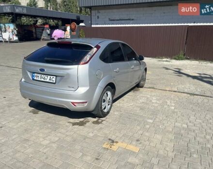 Серый Форд Фокус, объемом двигателя 1.4 л и пробегом 251 тыс. км за 4999 $, фото 2 на Automoto.ua